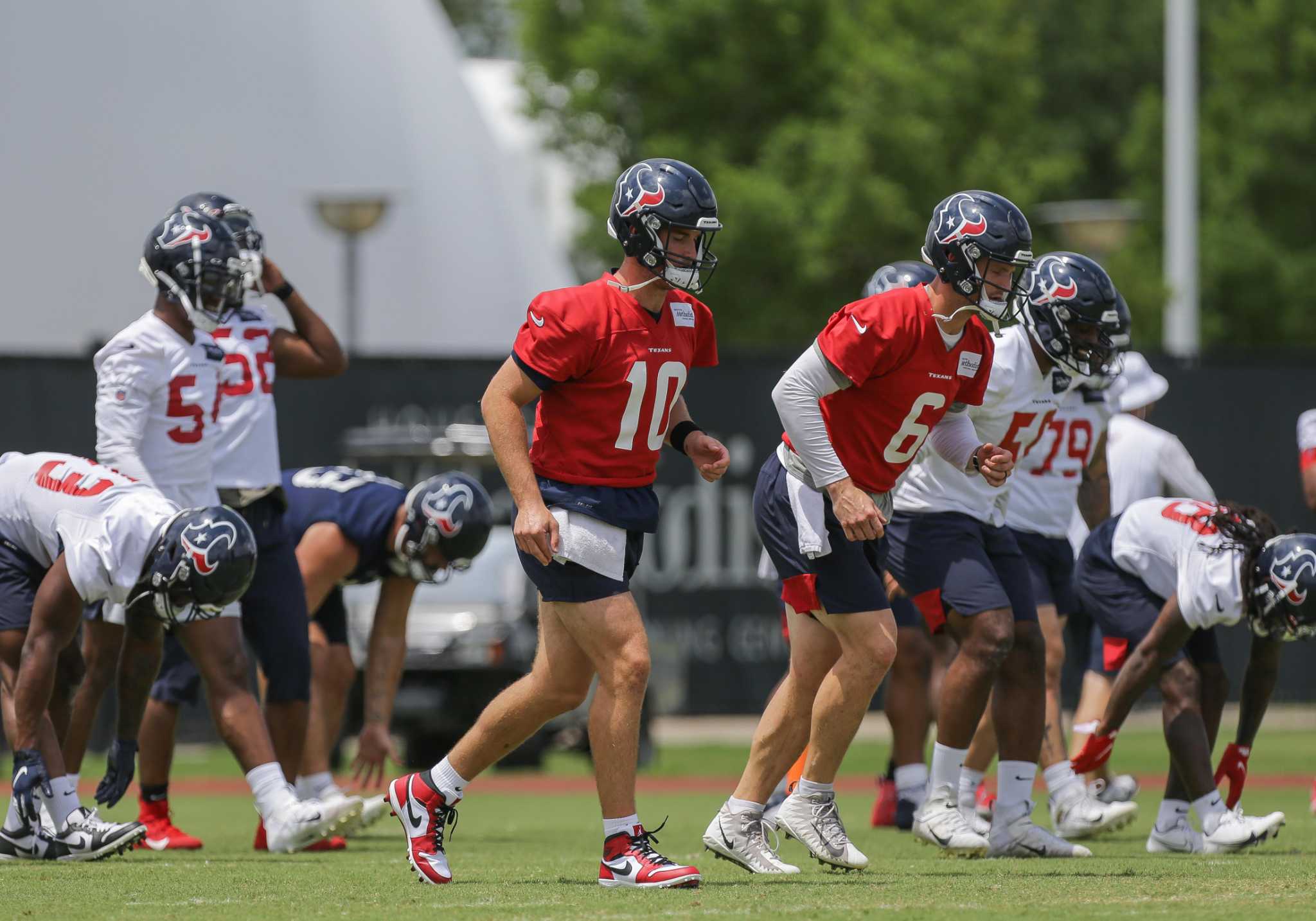 Texans complete rookie mini-camp