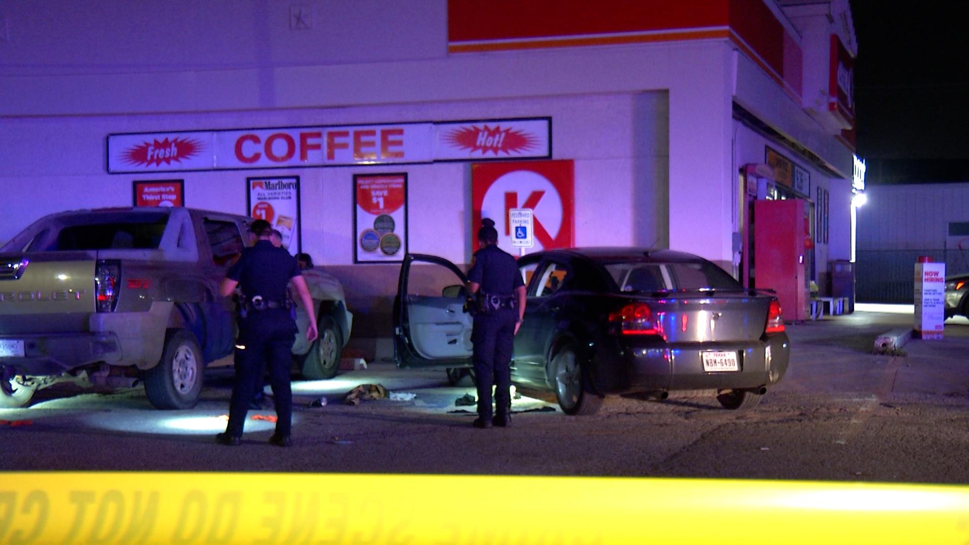 Man fatally shot at Northwest Side gas station