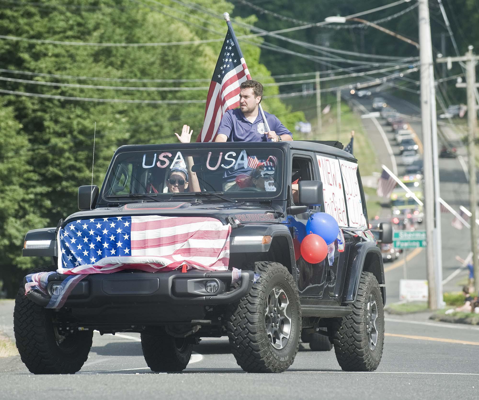New Fairfield’s Fourth of July parade to return next month