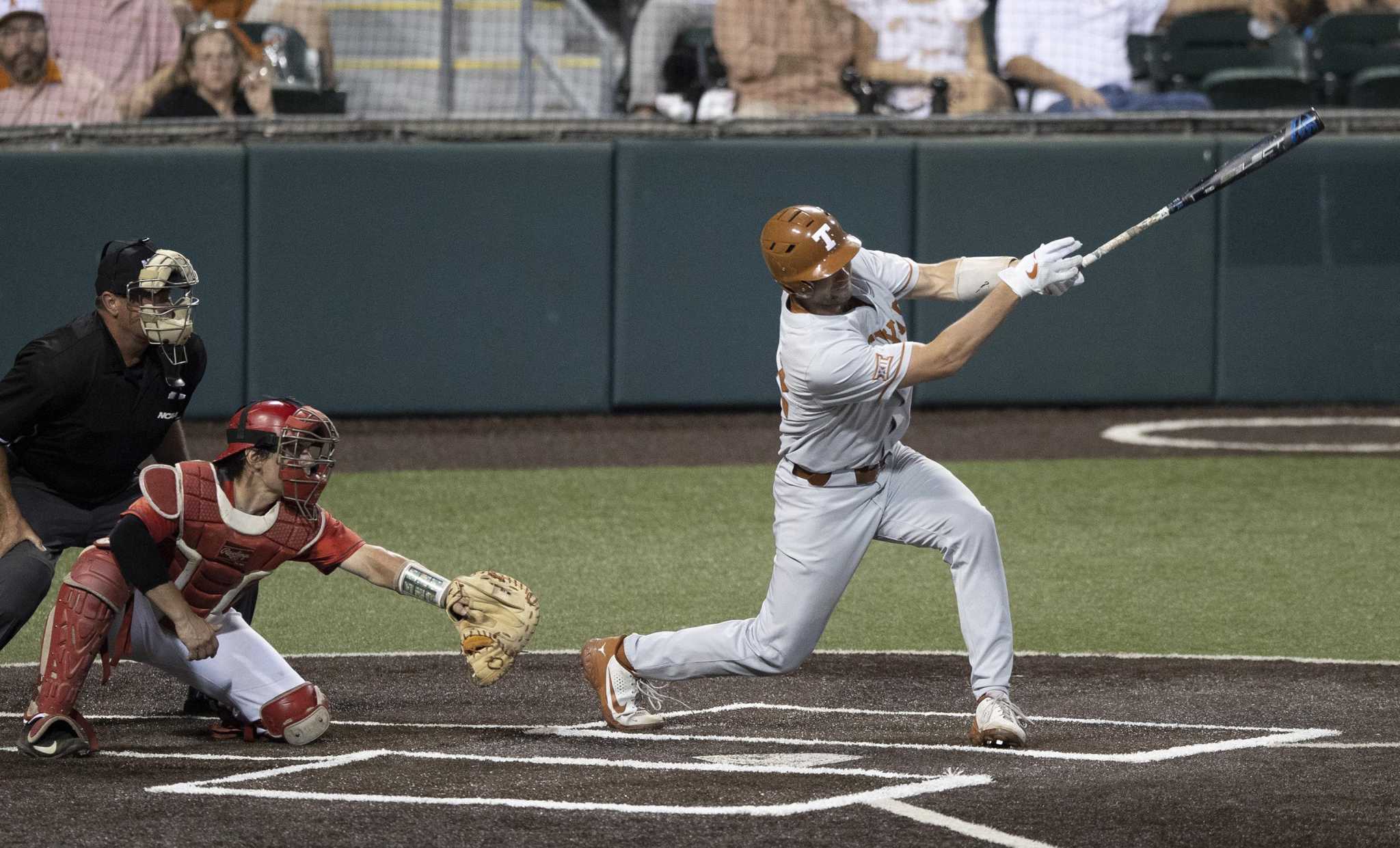 Longhorns Baseball Preview: Texas To Host South Florida in Super
