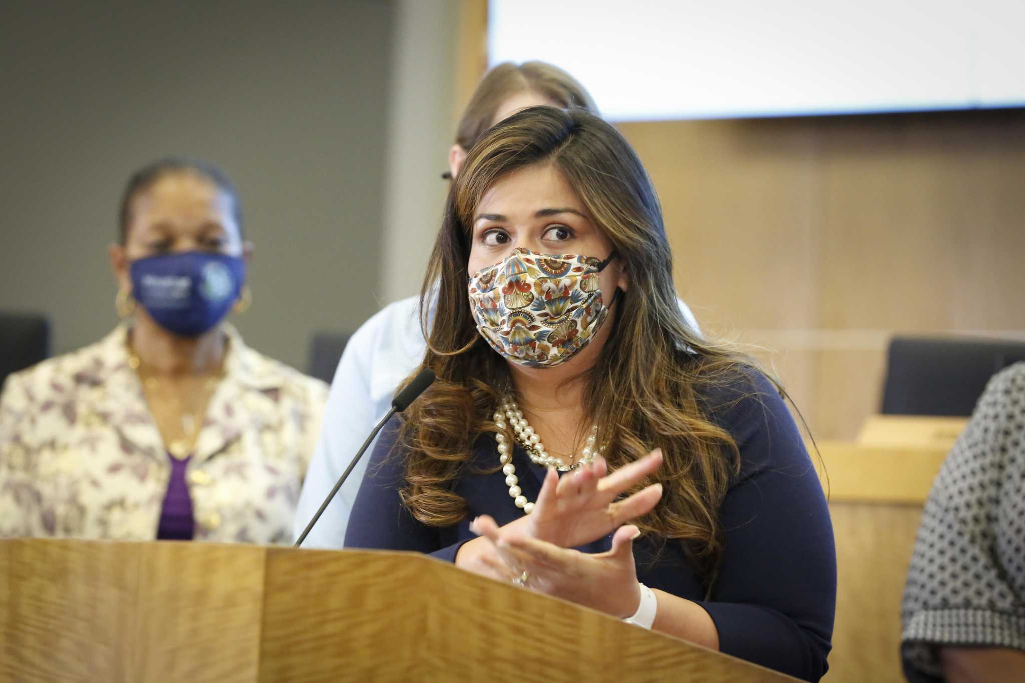hisd-board-approves-bigger-than-expected-pay-raise-for-teachers