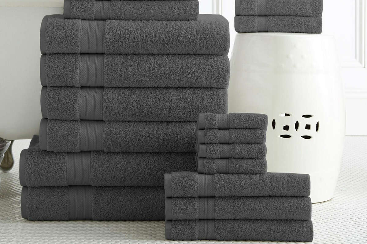 Make This Plush 24 Piece Towel Set The Nice Bathroom Towels