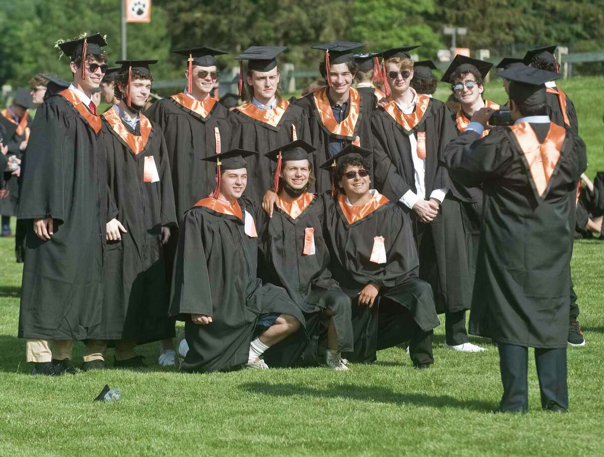 in-photos-ridgefield-high-graduates-the-class-of-covid-19