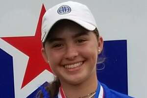 Girls golf: Heights, Reagan first-round state leaders