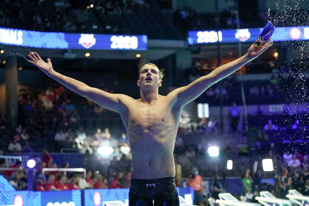 Kieran Smith reacts after winning the Men's 400 Freestyle during wave 2 of the U.S. Olympic Swim Trials on Sunday, June 13, 2021, in Omaha, Neb. (AP Photo/Jeff Roberson)