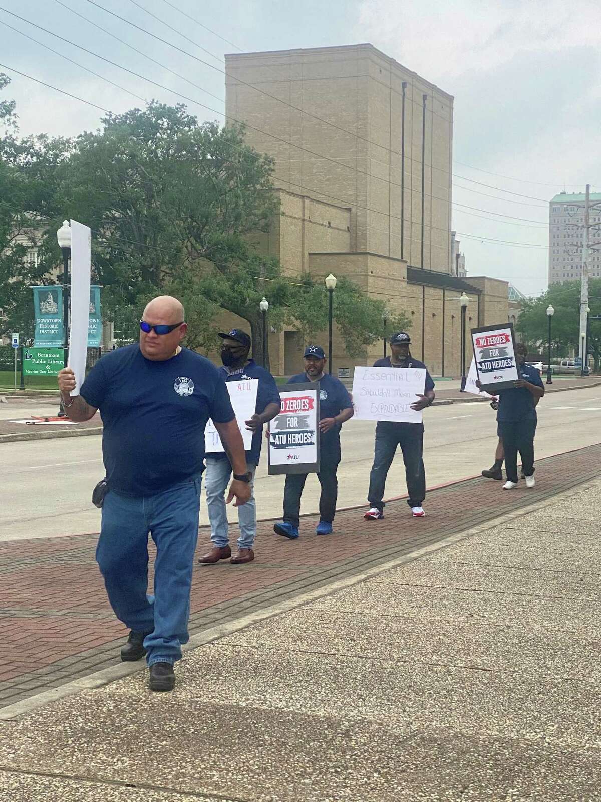After more than six months of negotiating with Beaumont's new transit provider, the workers' union is speaking out. About a dozen members of the Amalgamated Transit Union from Beaumont, Dallas, Austin and San Antonio turned out on Tuesday in front of City Hall in an effort to inform city officials, council members and residents of their plight.