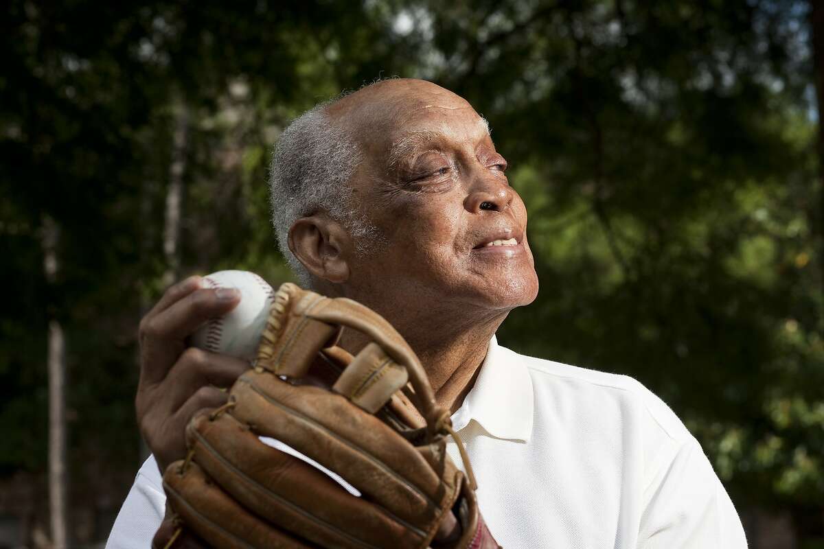 Monte Irvin, 91, a Baseball Hall of Fame baseball player who broke into pro baseball with the Newark Eagles of the Negro Leagues talks about road trips and playing baseball in the 40's and 50's Thursday, April 29, 2010, in Houston. ( Nick de la Torre / Chronicle )