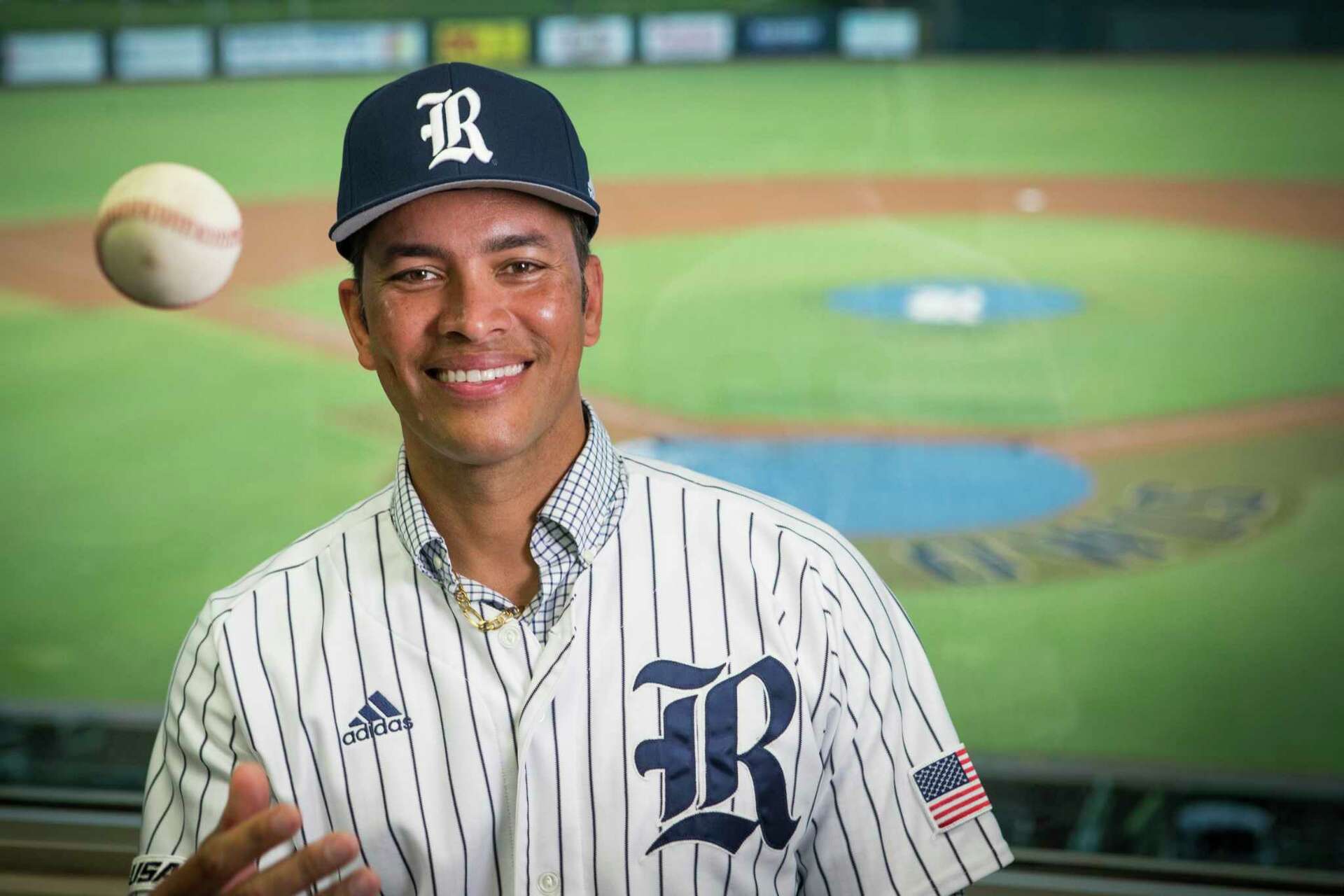 ホセ.クルーズ.ジュニア Jose Cruz Jr. 直筆サインボール トロント