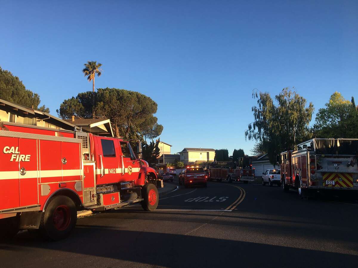 Eight homes damaged, one person injured in Vallejo after fire races up