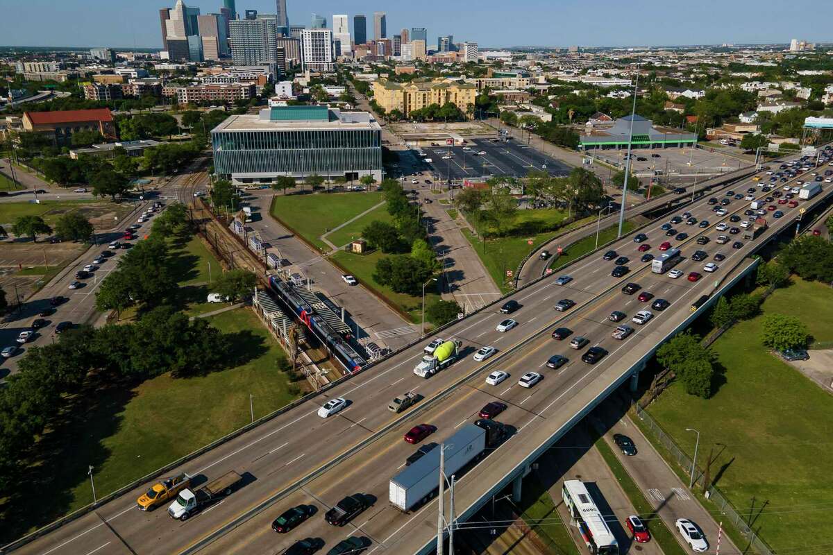 Story photo for TxDOT has deal to rebuild I-45, but many details must be worked out