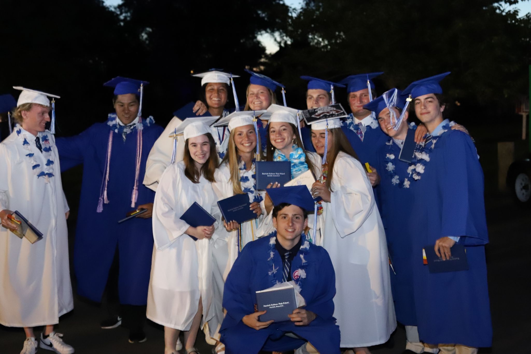 in-photos-fairfield-ludlowe-high-school-graduation-2021