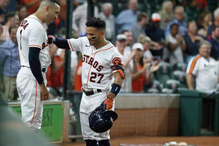 José Altuve hits historic home run for Astros putting him among