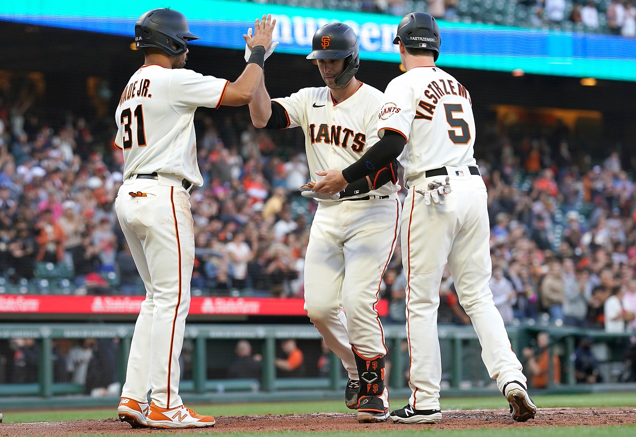 Giants To Entice Fans To Get Vaccinated With Ticket Giveaway Starting Friday - Vimarsana News