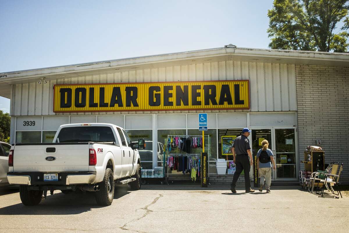 dollar general store