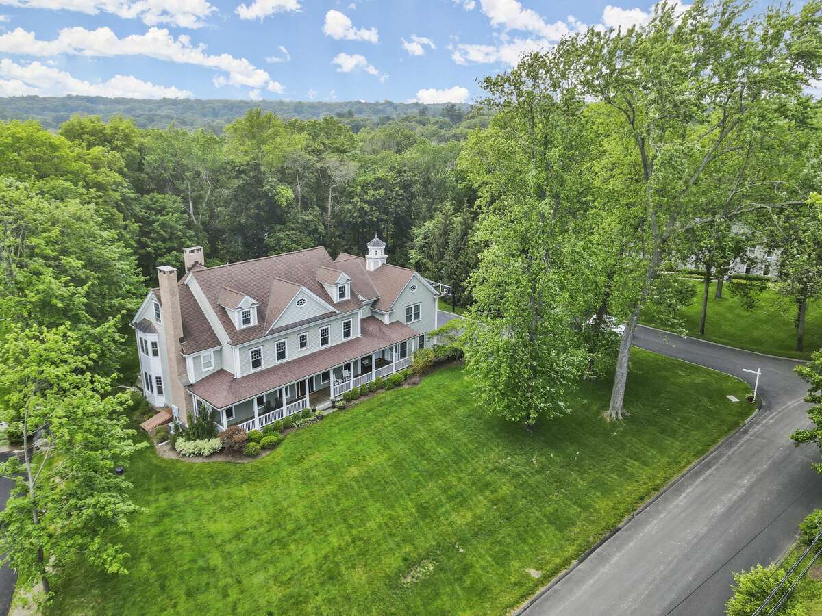 Report ‘Howard Stern Show’ producer 'Baba Booey' lists Connecticut