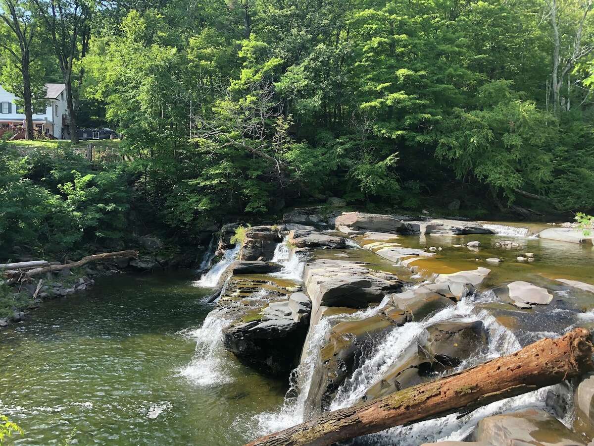 Utterly dreamy treehouses for weekend getaways