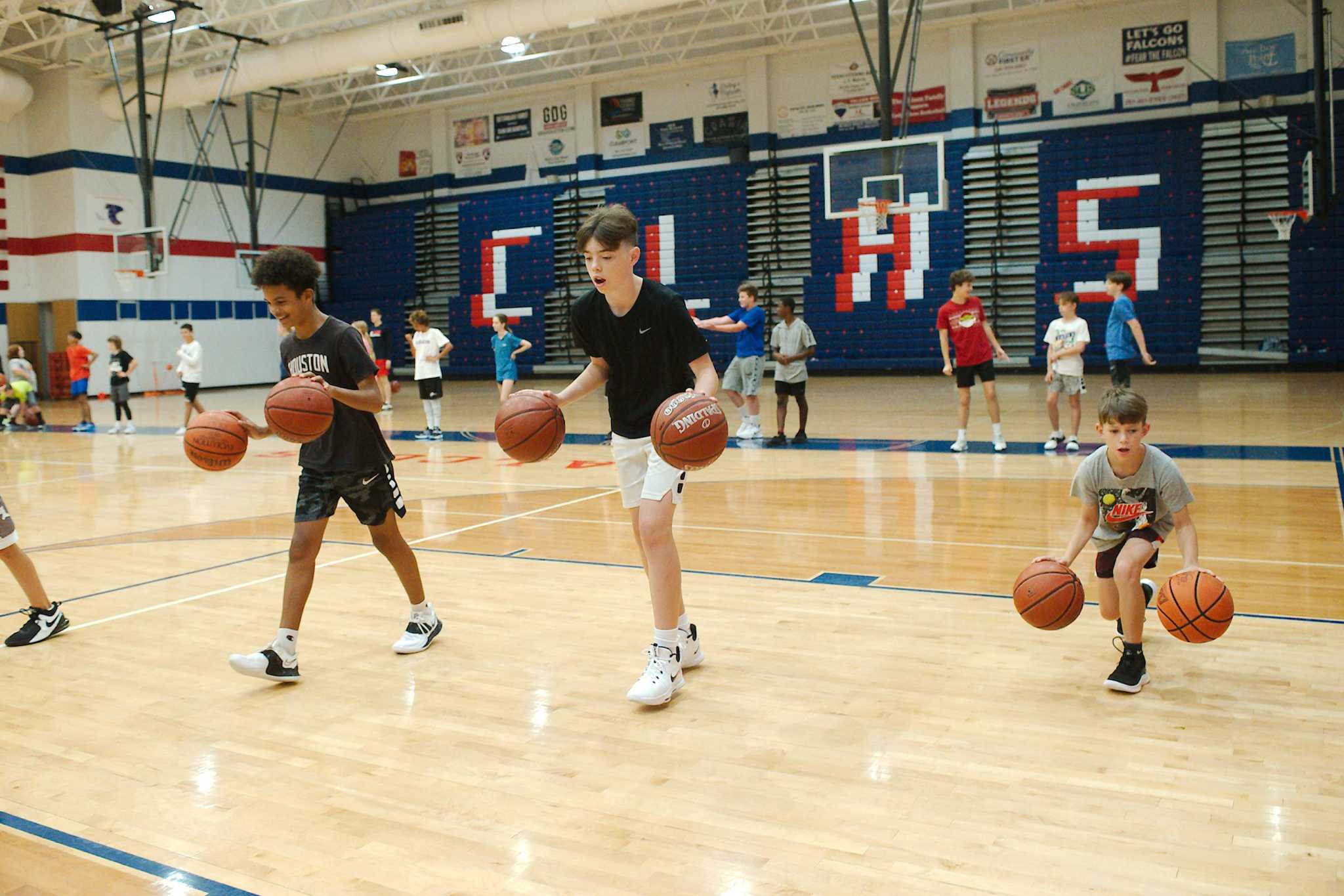 Clear Lake basketball camp drills