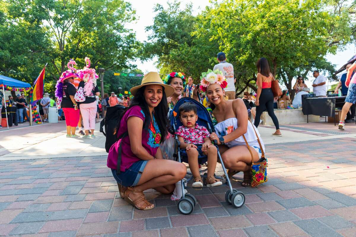 San Antonians came out to ¡viva Fiesta baby! at the annual Hemisfair kick-off event, Fiesta Fiesta on Thursday, June 17, 2021.