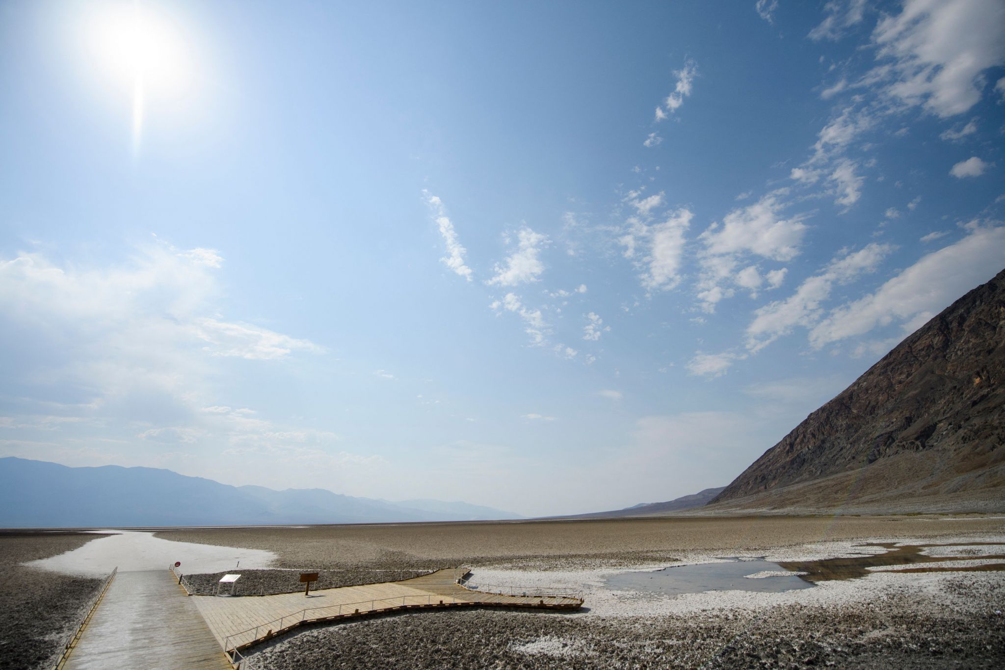 Man dies hiking in Death Valley amid 118 degree heat - SF Gate