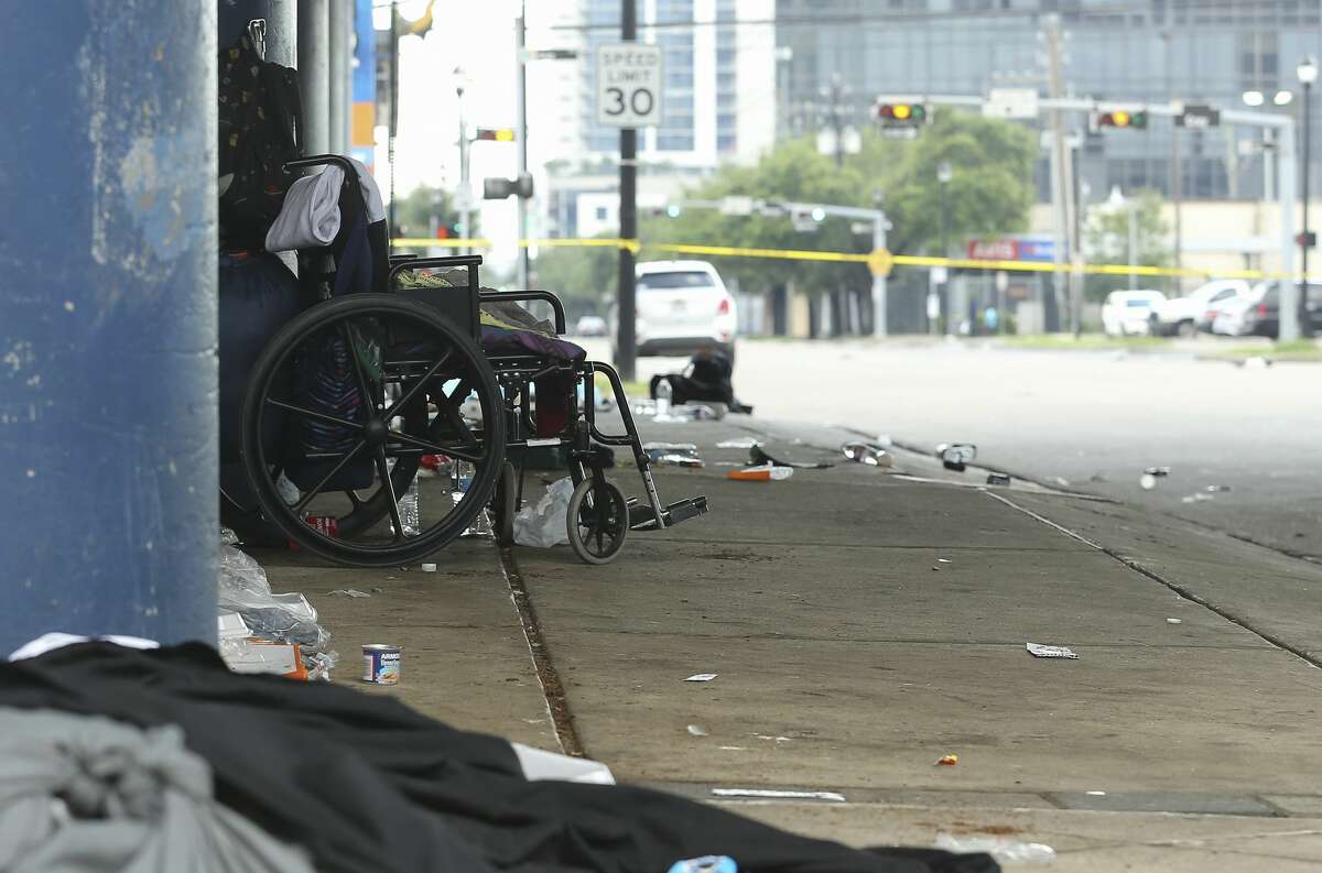 1 killed, 2 wounded in downtown Houston shooting