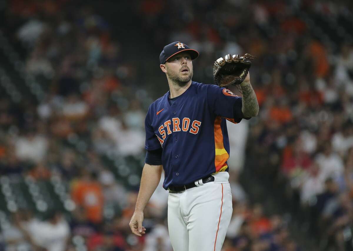Houston Astros relief pitcher Ryan Pressly (55) pitches during the top ninth inning of the MLB game against the Chicago White Sox Saturday, June 19, 2021, at Minute Maid Park in Houston.