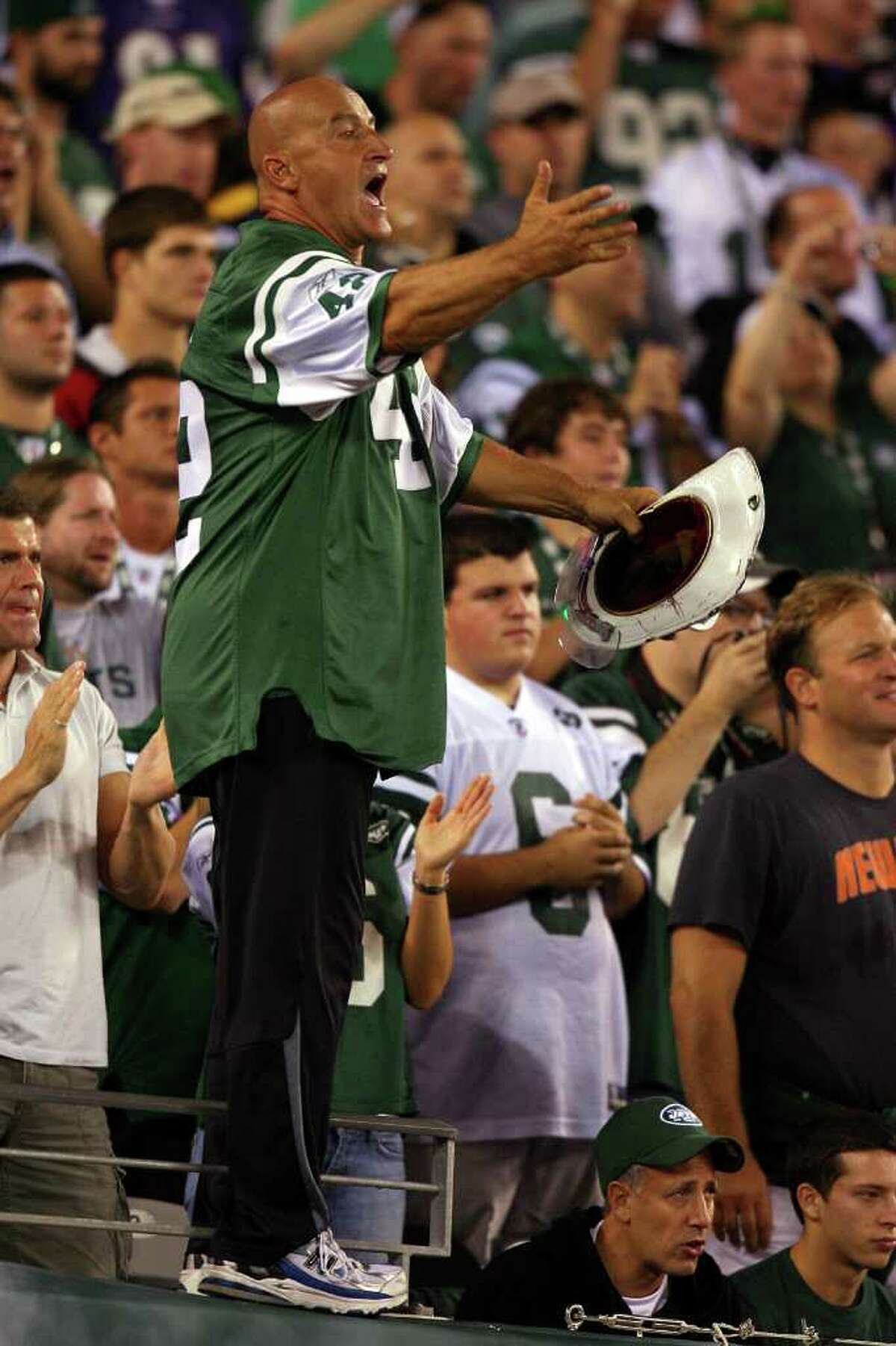 Famous Jets fan, Fireman Ed, leaves spotlight