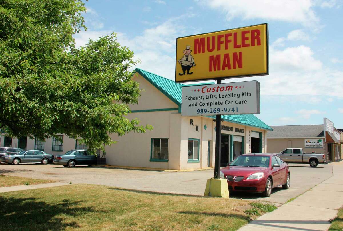Muffler Man in Bad Axe is under new ownership