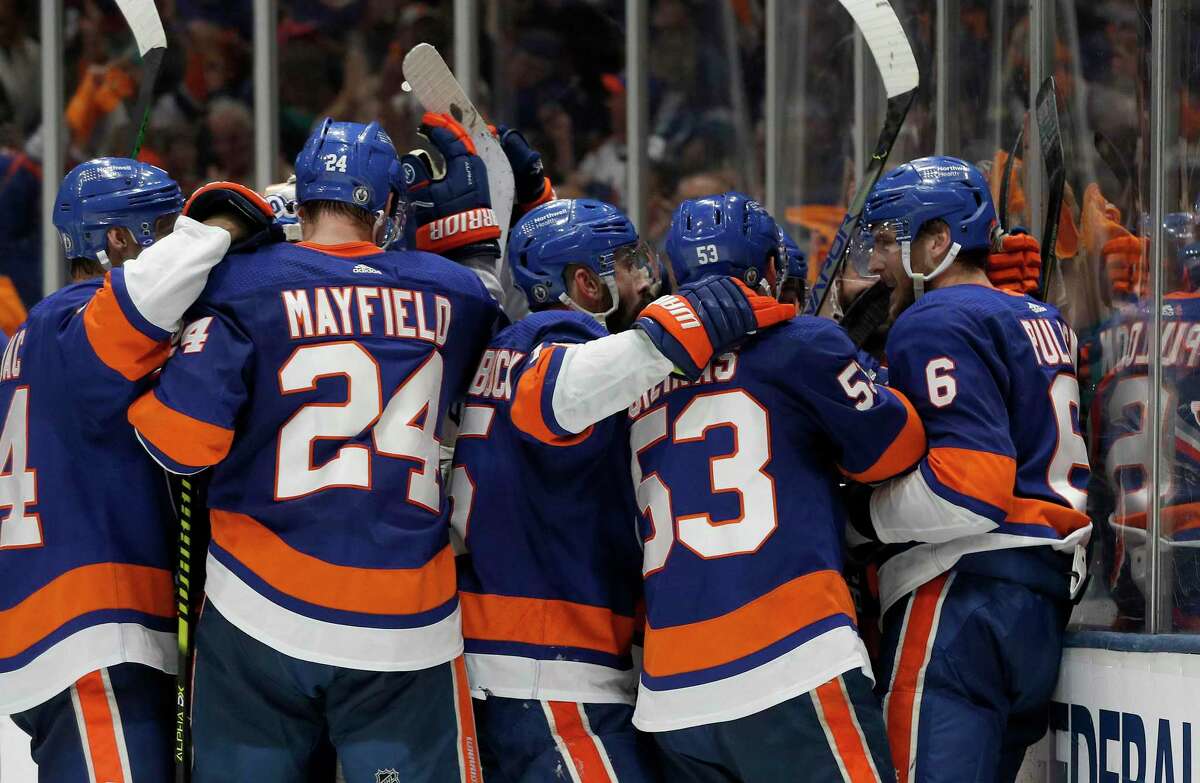 Until New Arena Is Done, Islanders Will Play Part-Time at Nassau Coliseum -  The New York Times