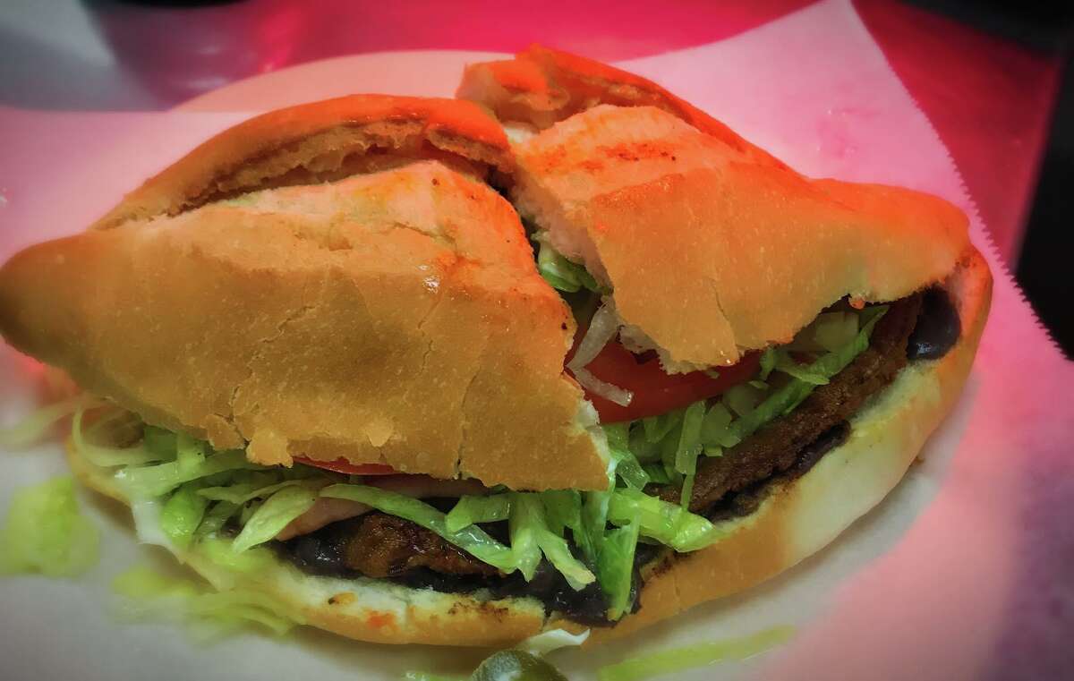 Tacos La Bala brings authentic Mexican food to Deer Park