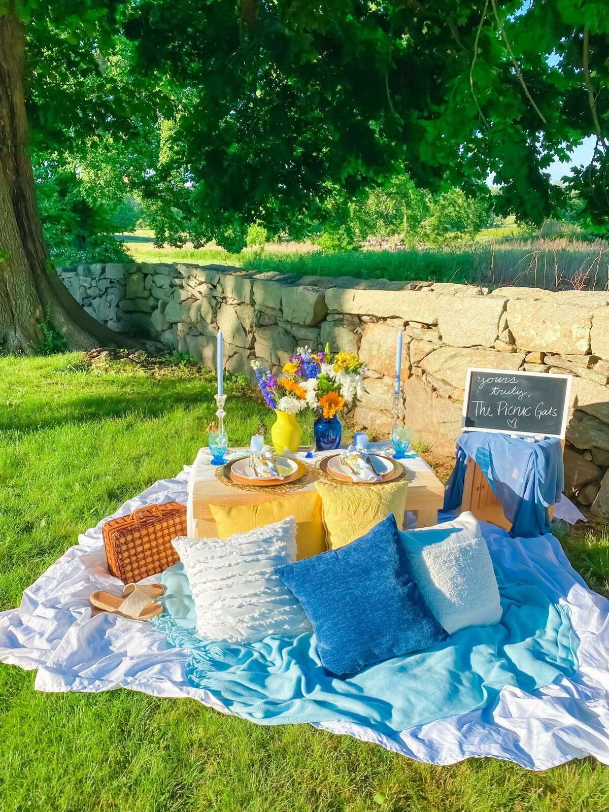 Luxury picnic services are popping up in Connecticut. Here are 7 of them.