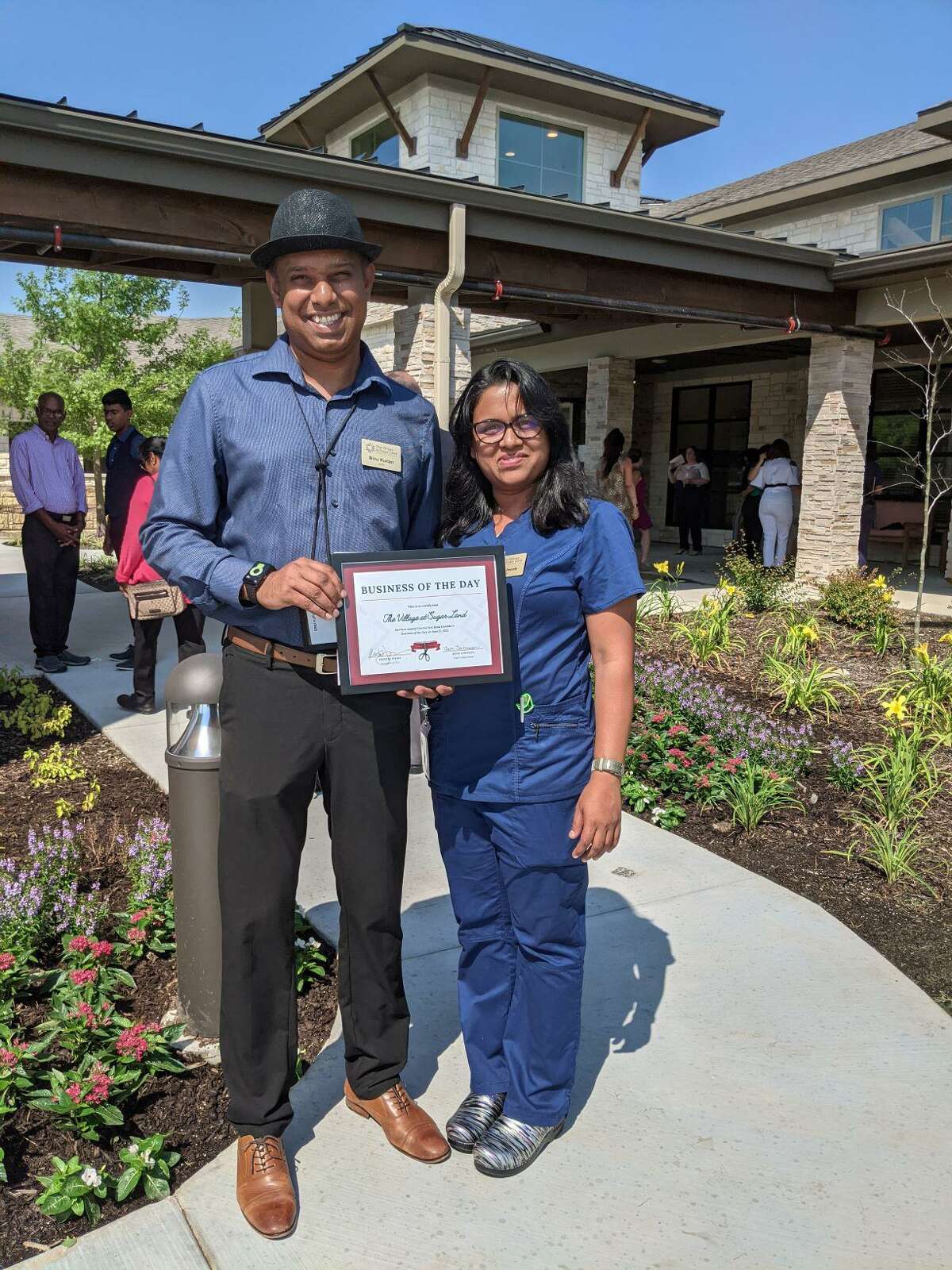 State-of-the-art assisted living facility officially opens in Sugar Land - Houston Chronicle 3 Binu Kurian and Jincy Jacob are CFO and COO at the Village at Sugar Land. The couple reside in Sugar Land with their 16-year-old daughter and 12-year-old son.