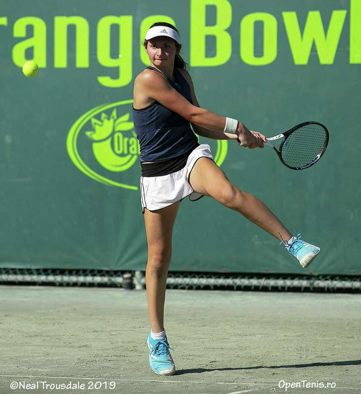 Mary Stoiana competed in the Orange Bowl International Tennis Tournament in Florida in 2019. She will be competing collegially from Texas A&M starting this fall.