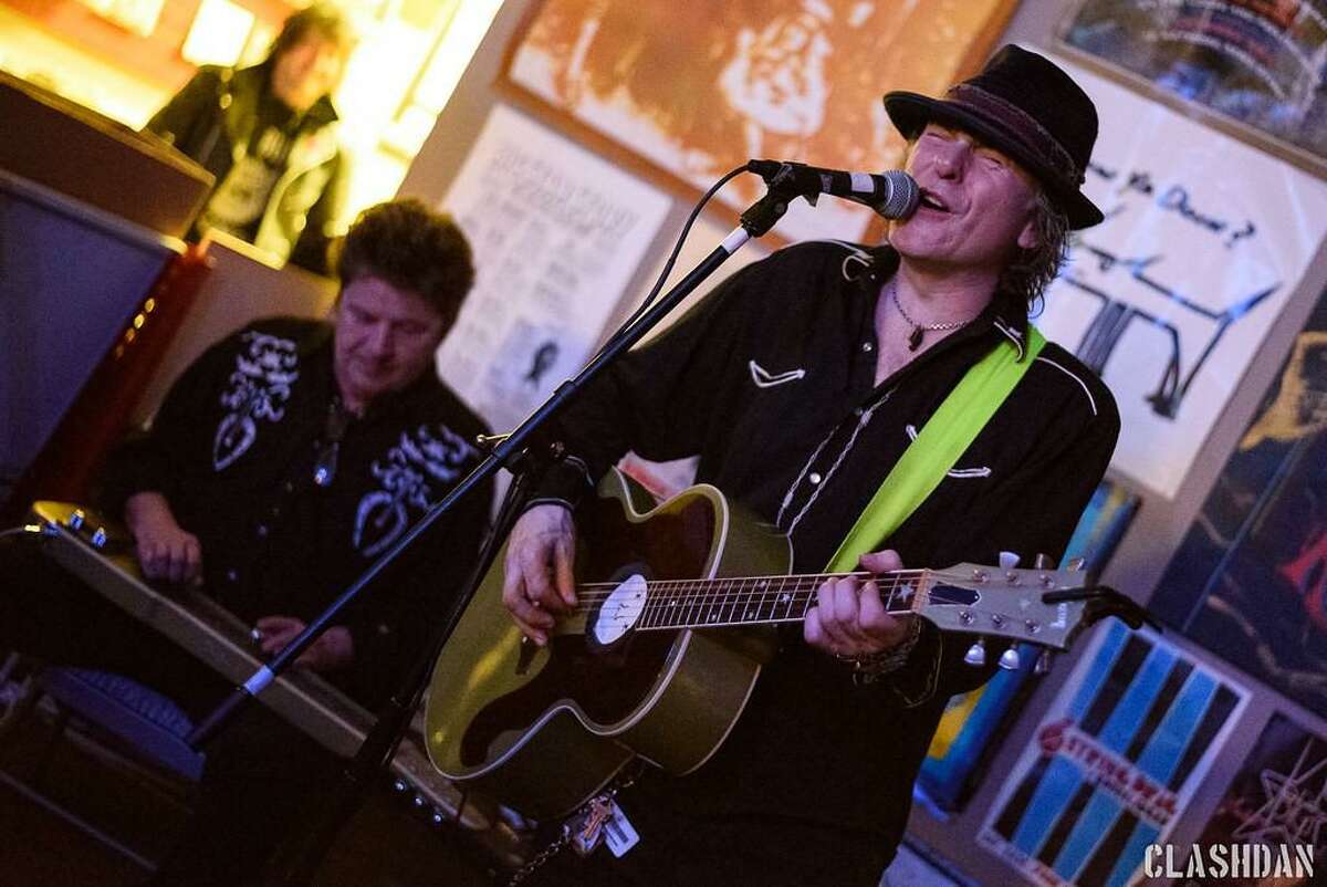 Former Guns N' Roses bassist Tommy Stinson is changing his tune this summer by performing a string of shows in the comfort of people's backyards - and Ridgefield is his next stop.