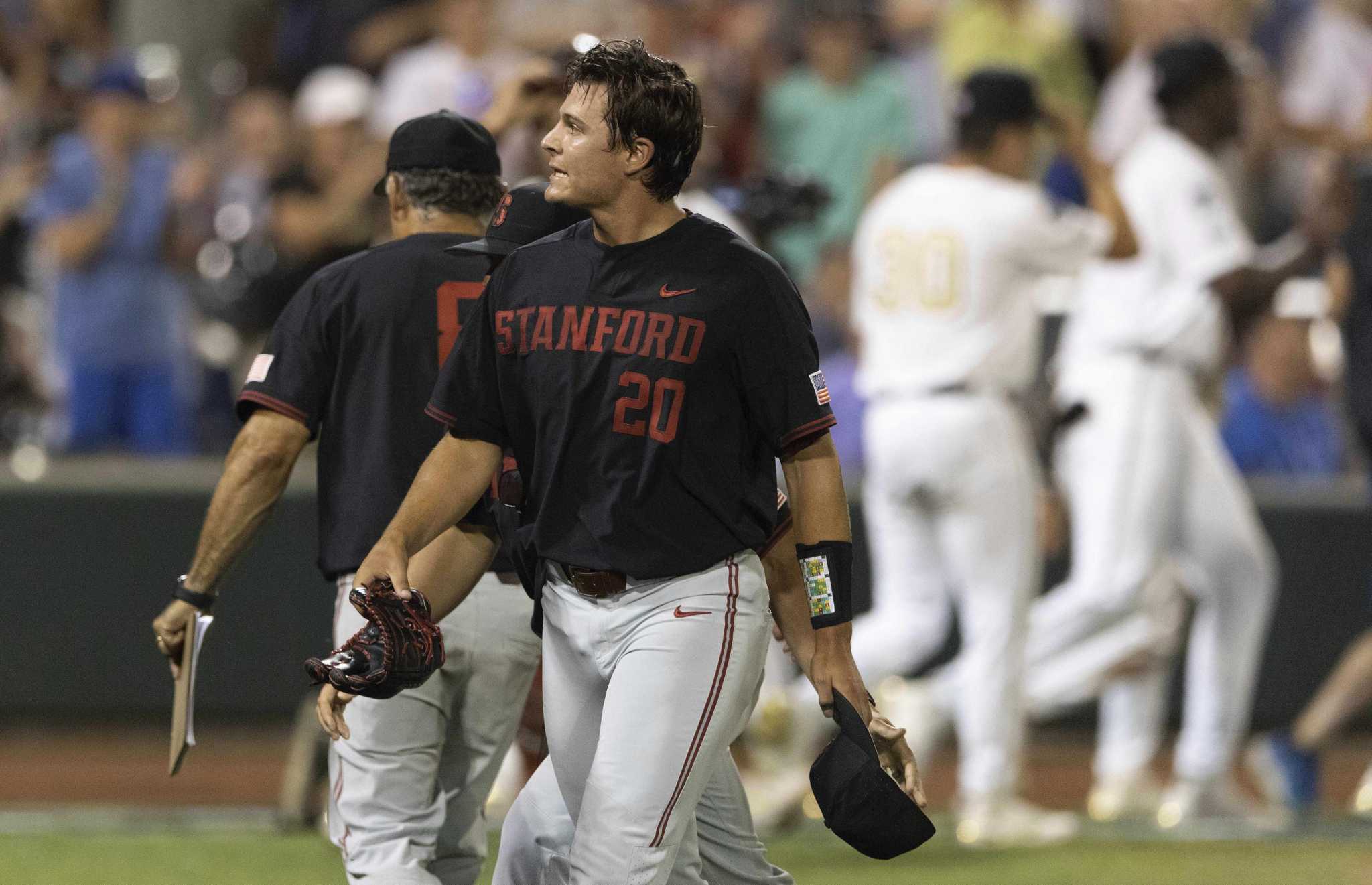 Stanford, Arkansas baseball teams look for redemption after heartbreak last season