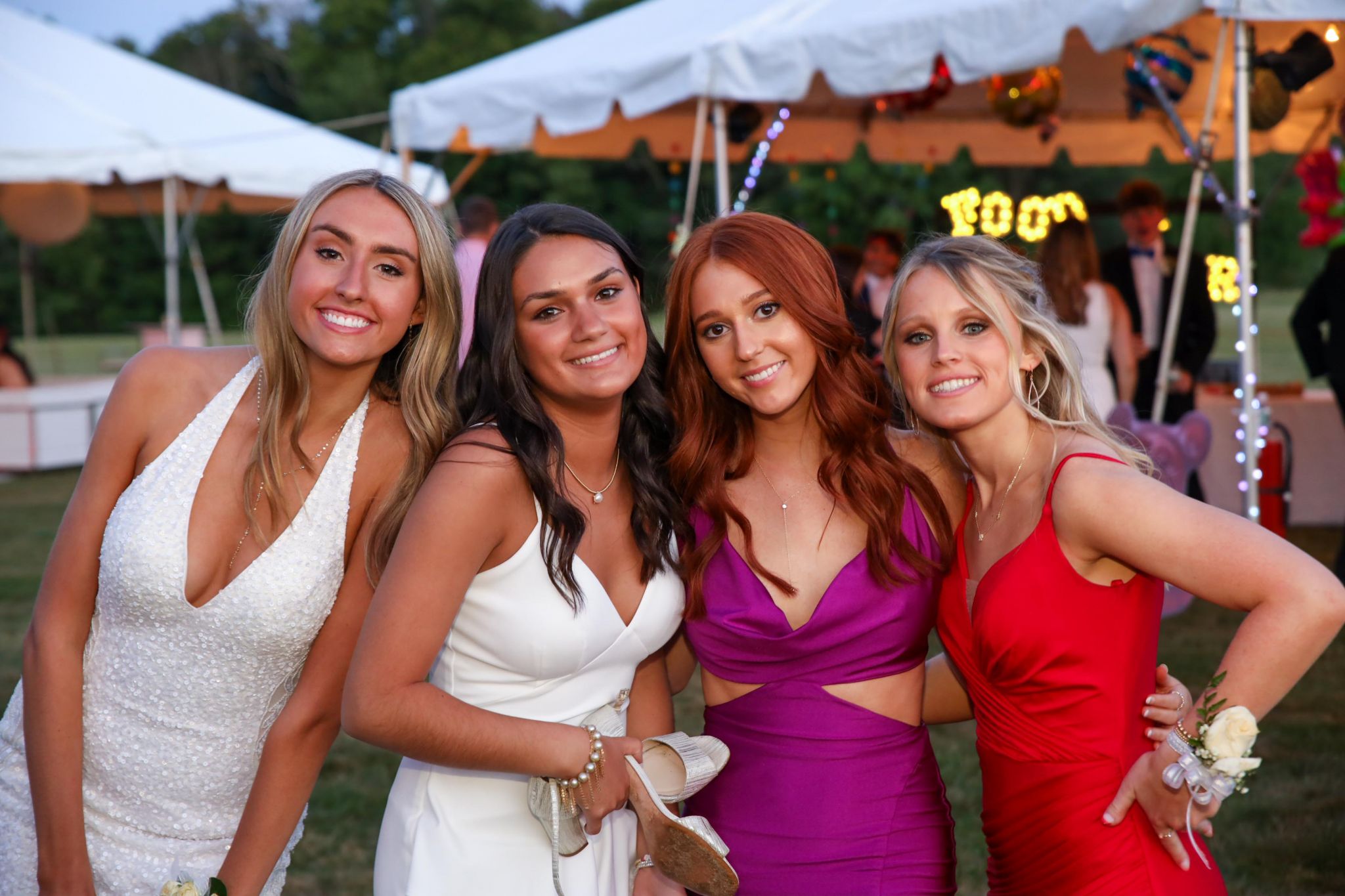 SEEN New Canaan High School prom 2021