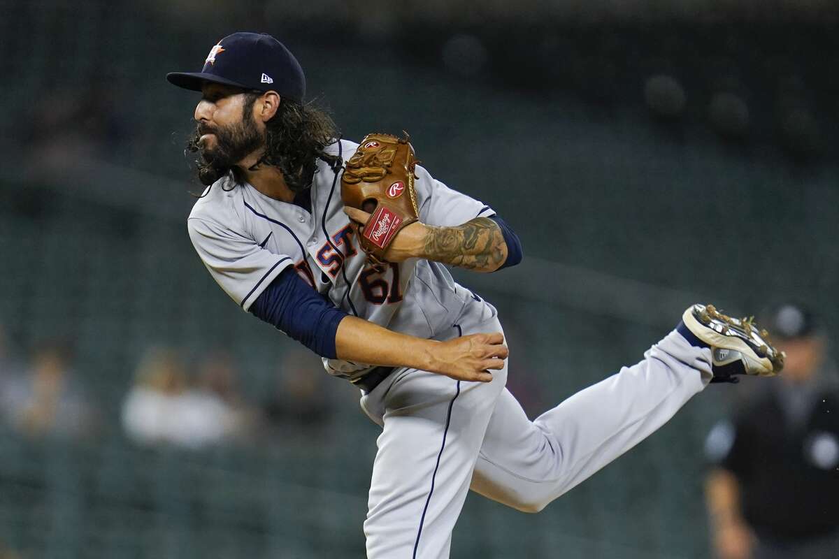 Akil Baddoo of the Detroit Tigers loses his helmet hitting a grounder  News Photo - Getty Images