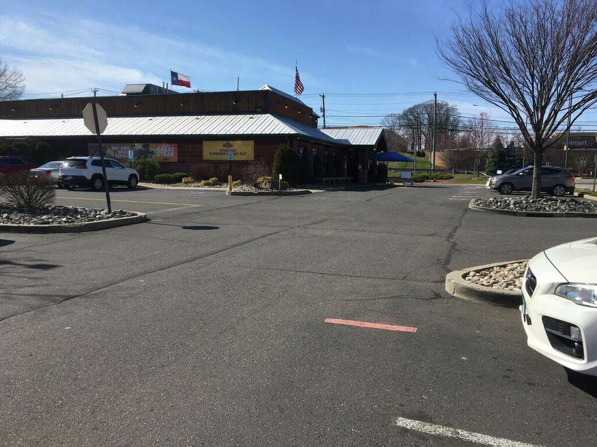 Former Staples building site on West Haven's Sawmill Road sold for 3.6