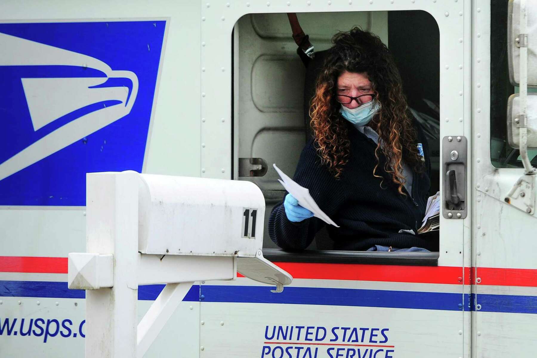 this-is-how-much-longer-it-will-take-usps-to-deliver-mail-in-san-antonio-under-proposed-plan