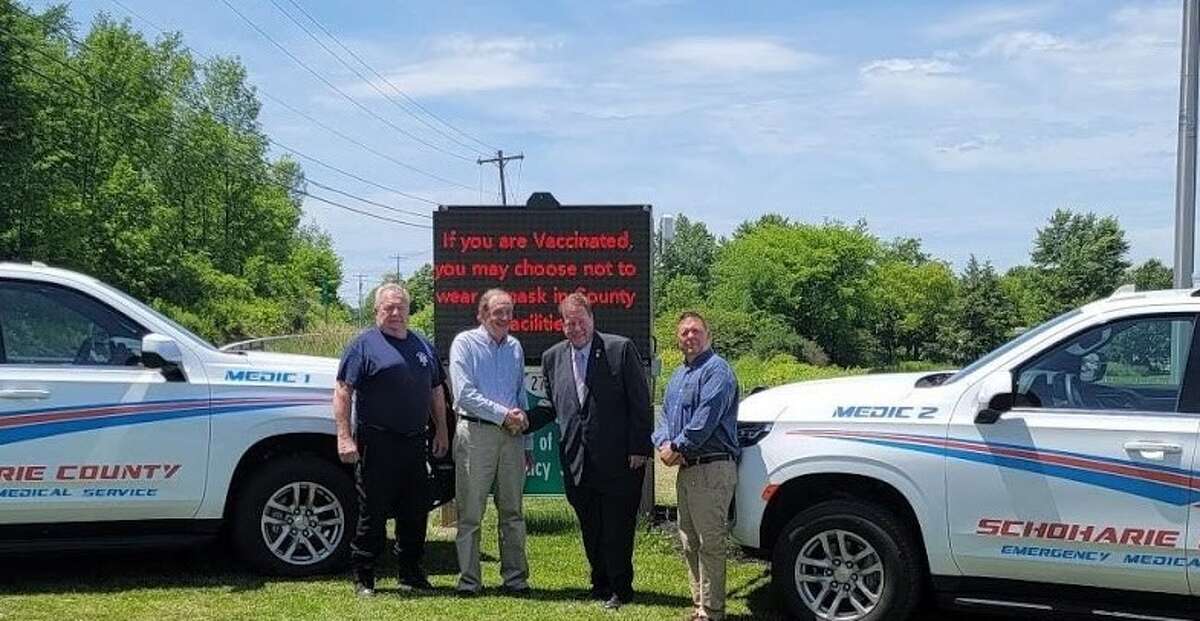Assemblyman Chris Tague was joined by Director of the Schoharie County Office of Emergency Services Mike Hartzel, Chairman of the Schoharie County Board of Supervisors Bill Federice and Schoharie County EMS Director Edward Brandt in unveiling new paramedic fly cars for the county. 