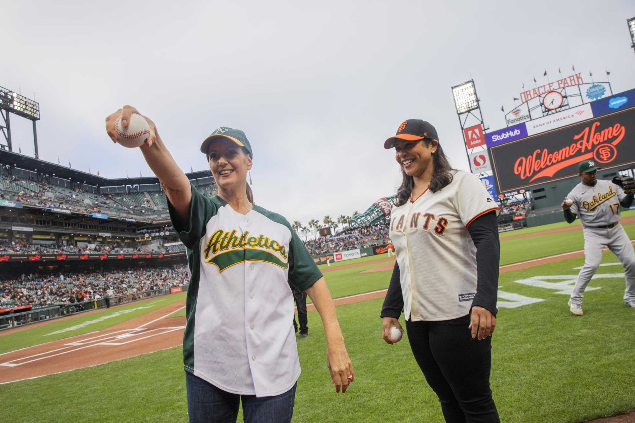 Some fear but no loathing as A's host Giants in big Bay Bridge Series