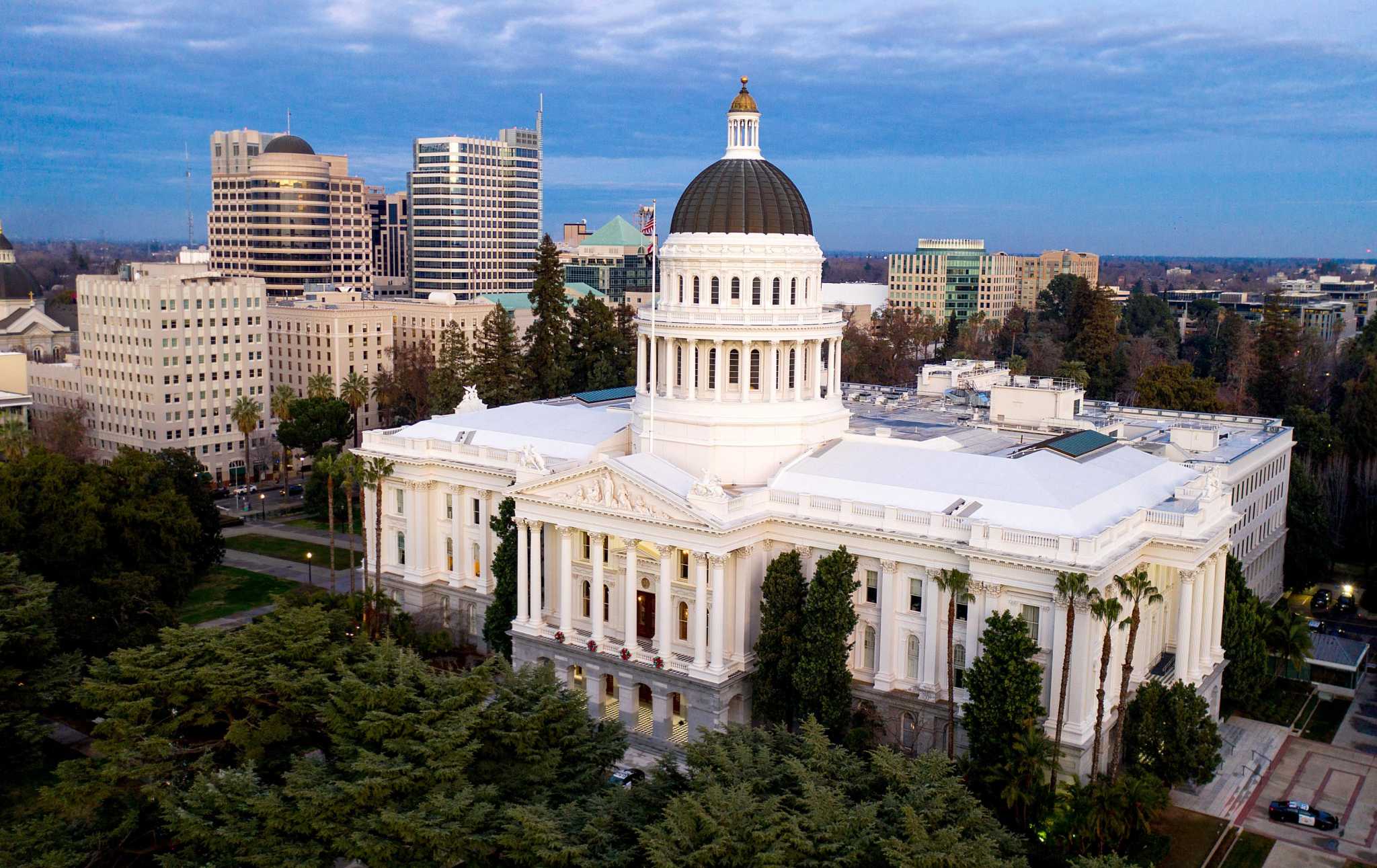 Капитолий штата калифорния. California State Capitol. California State government. California Capital. Капитоль это где.