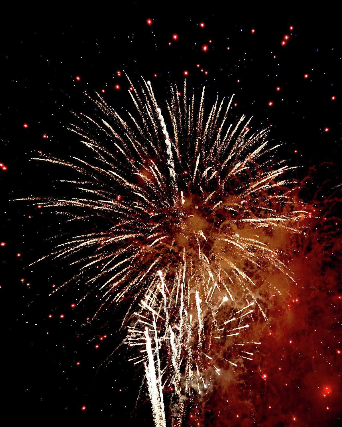Winsted offers listing of fireworks displays, events