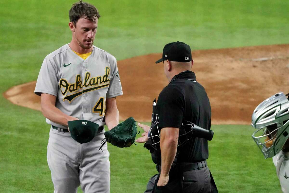 A's Sergio Romo drops his pants during ump's substance search