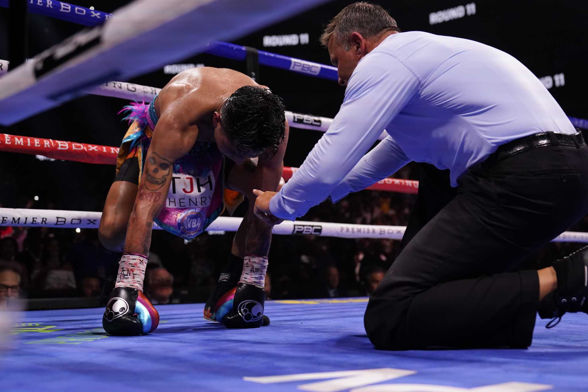 Boxing Mario Rios Mario Barrios comes up short in boxing title defense