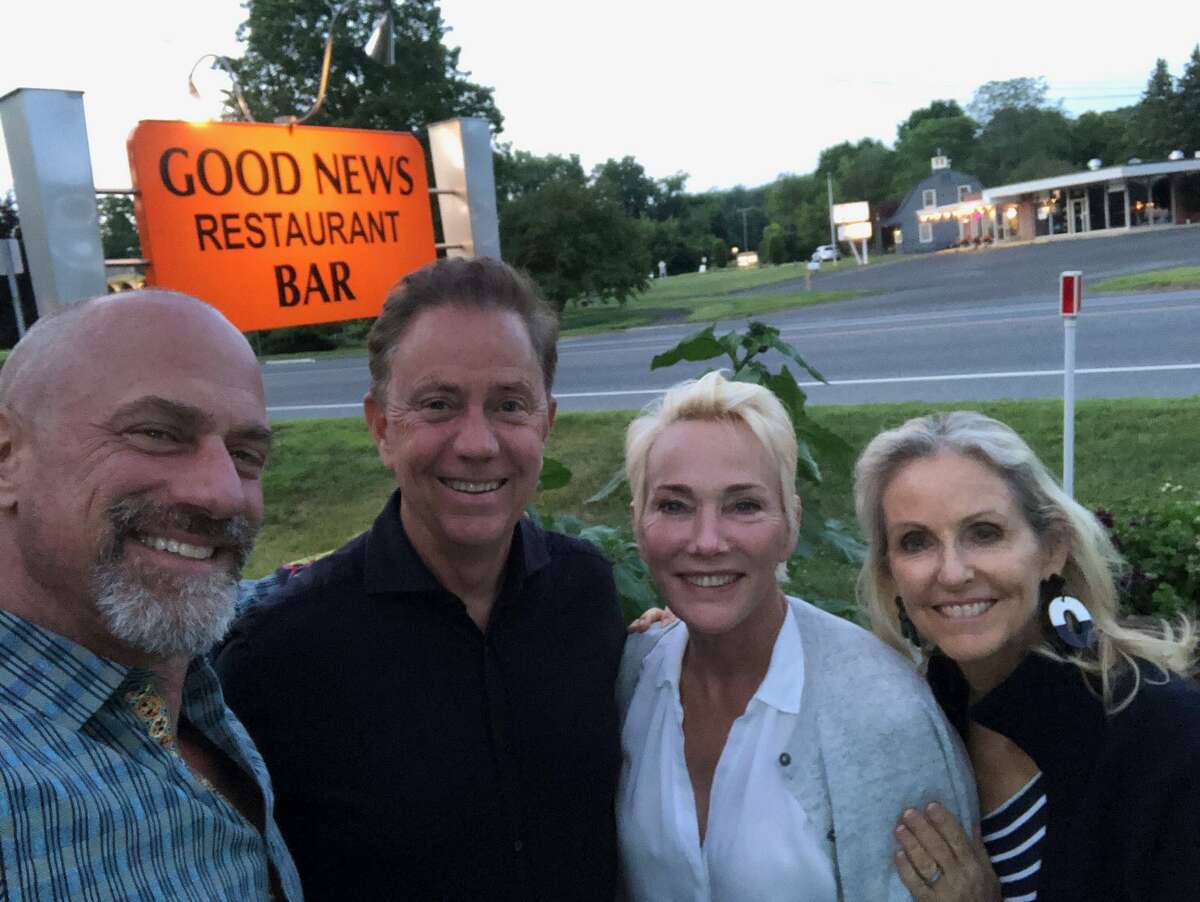 "Law & Order" actor Christopher Meloni (left) and wife Sherman (center-right) dined with Gov. Ned Lamont (center-left) and wife Ann (right) at the Good News Restaurant and Bar in Woodbury, Conn. on Sunday, June 27, 2021.