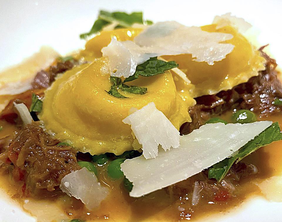 2 new Italian restaurants opening in San Antonio's Pearl this fall, Allora and Arrosta. Get a sneak peek of one at a pop-up dinner this summer - Vimarsana News