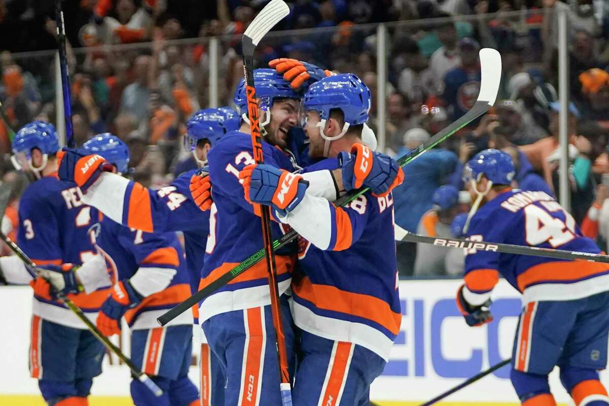 Lamoriello Islanders Will Play 21 Preseason Games At Bridgeport S Webster Bank Arena