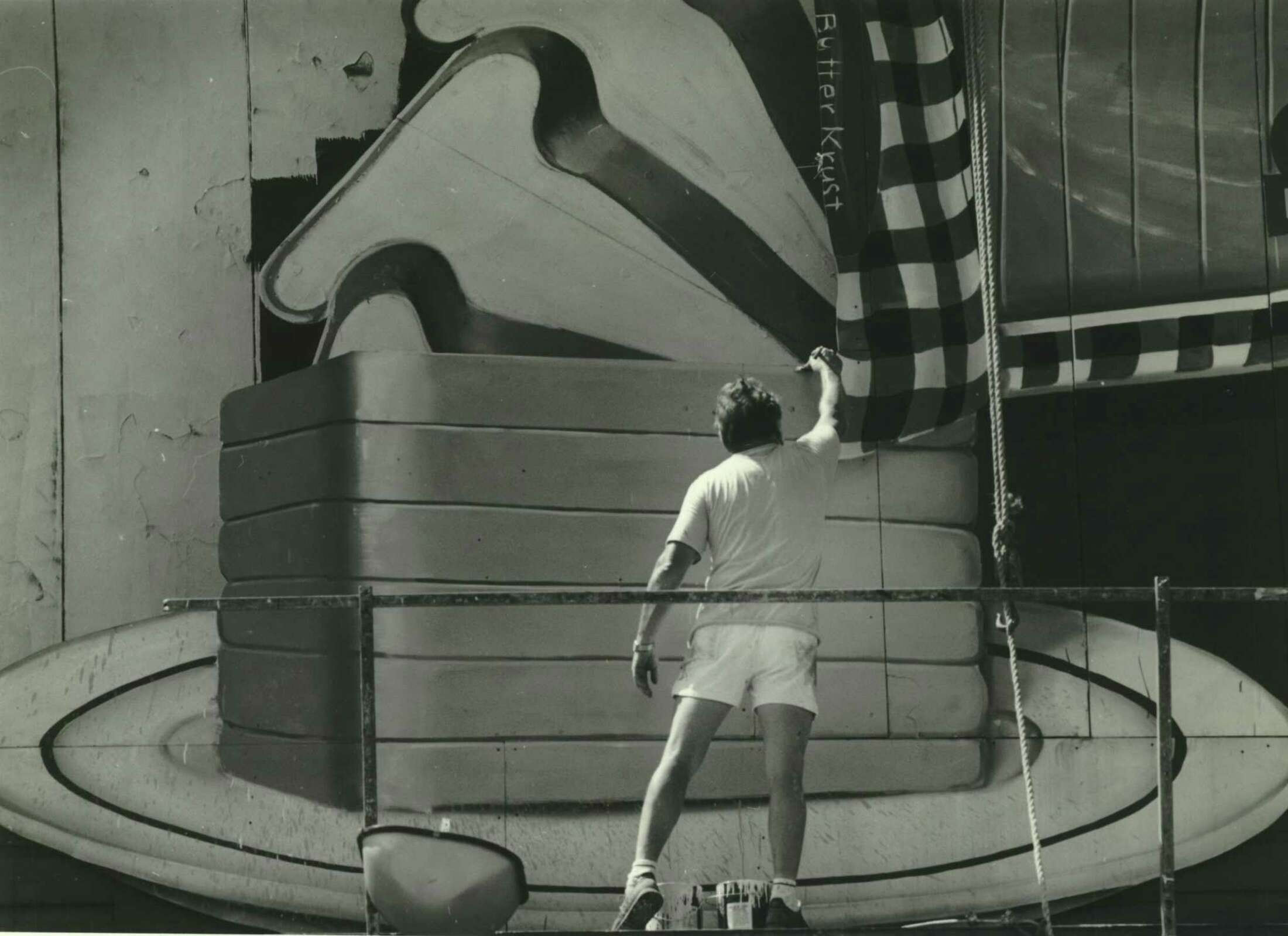 San Antonio’s iconic old ButterKrust billboard still cooks up memories