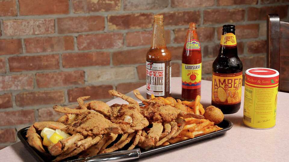 The BBQ Texas Blue Crabs at Ragin' Cajun South Louisiana Kitchen on Richmond Tuesday August 22, 2017.(Dave Rossman Photo)