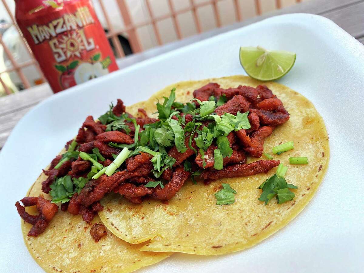 San Antonio’s best tacos al vapor are at Tacos Mando food truck, which